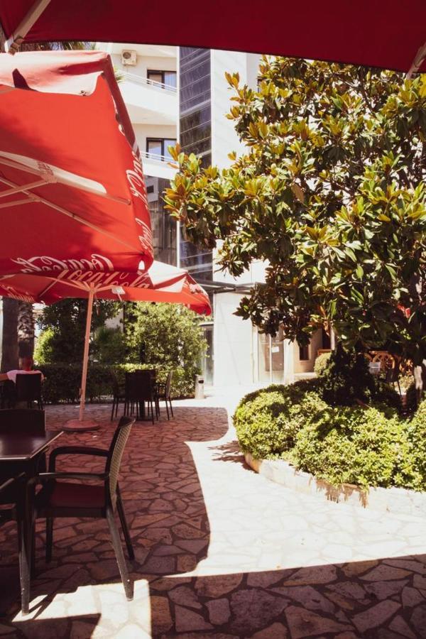 Hotel Continental Durres Exterior photo